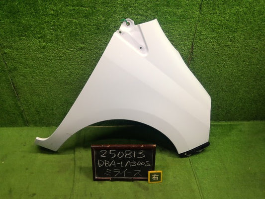 ミライース 右Ｆフェンダー DBA-LA300S 53811-B2470