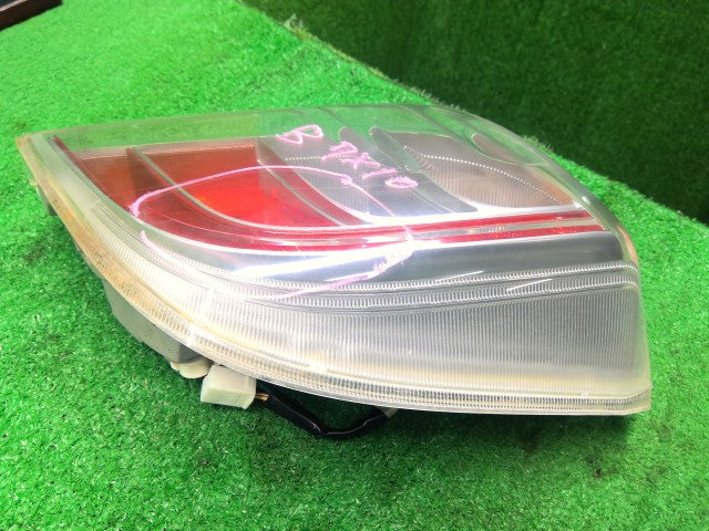 ミライース 右テールランプ DBA-LA300S 81550-B2391