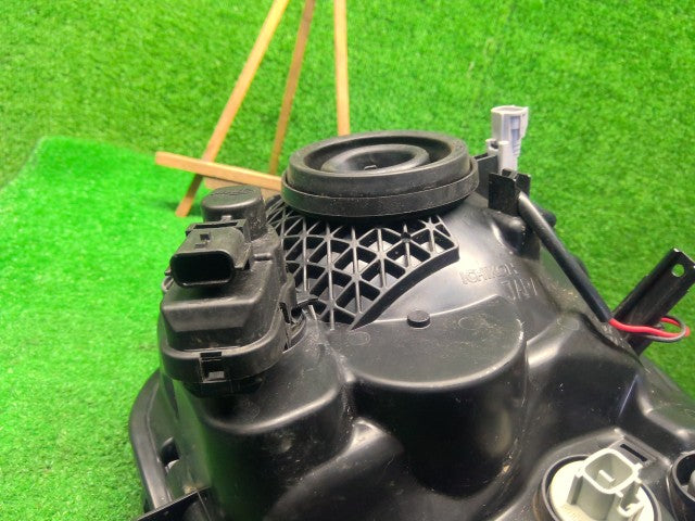 ラパン 左ヘッドランプＡＳＳＹ DBA-HE33S 35320-80P00