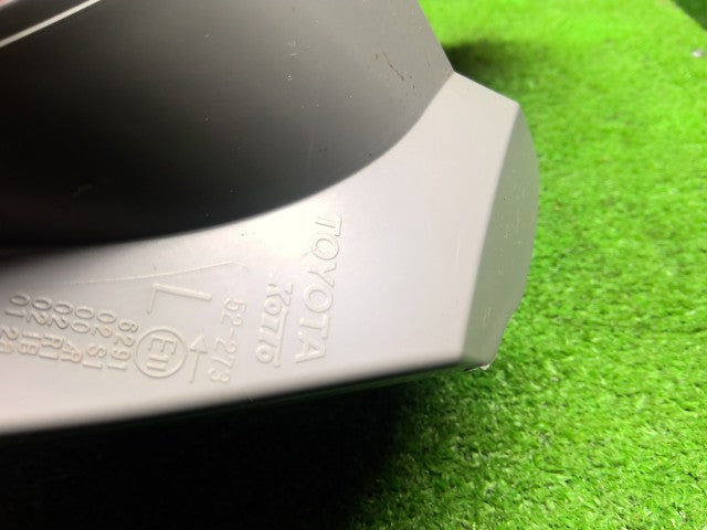 【中古】ヴィッツ DBA-KSP130 左テールランプ 81560-52B90