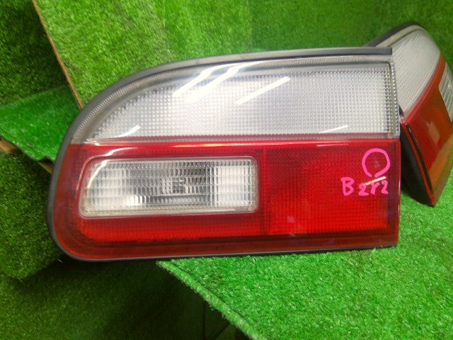 デリカスペースギア テールランプ・フィニッシャーセット GH-PD6W 8330A128/8330A127