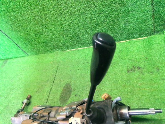 デリカスペースギア シフトレバー GH-PD6W MR145427
