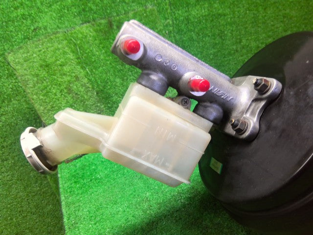 デリカスペースギア ブレーキマスターＡＳＳＹ GH-PD6W MR307358