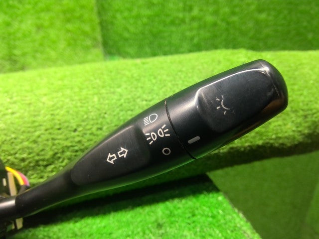 デリカスペースギア ディマースイッチ GH-PD6W MN123988