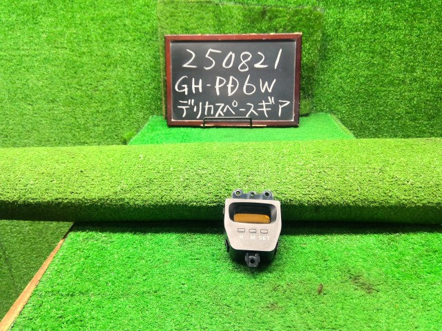 デリカスペースギア 時計 GH-PD6W MR117269