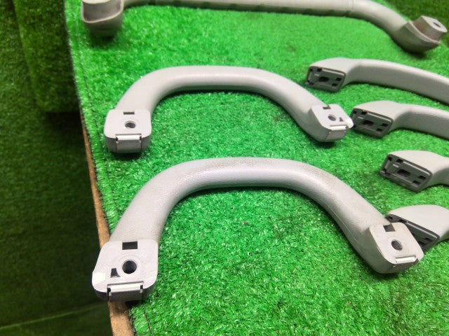 デリカスペースギア 内装部品 GH-PD6W