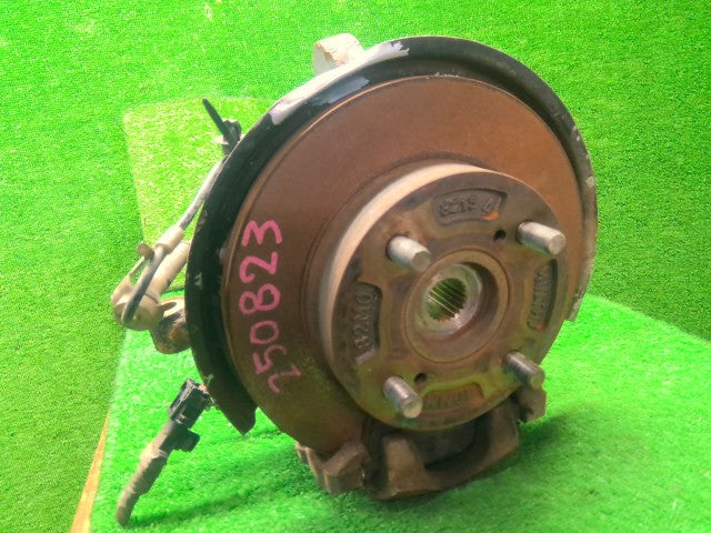ミニキャブ 右ＦナックルハブＡＳＳＹ HBD-DS17V MQ512864