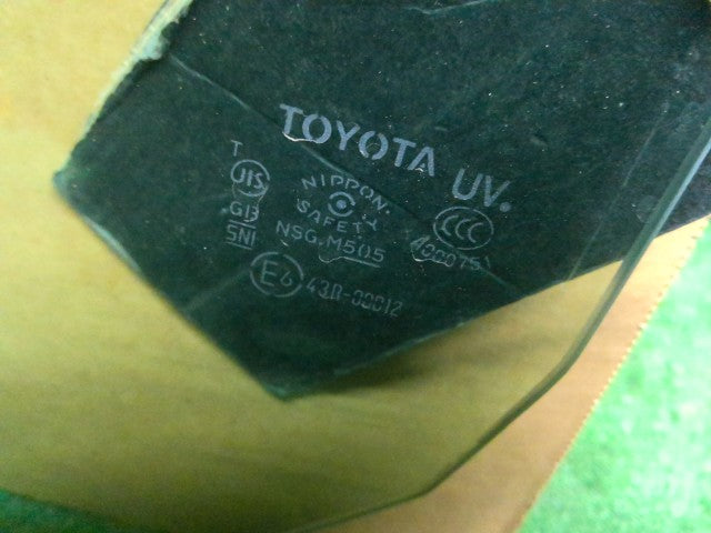 ヴェルファイア 左Ｆドアガラス DBA-ANH20W 68100-58051