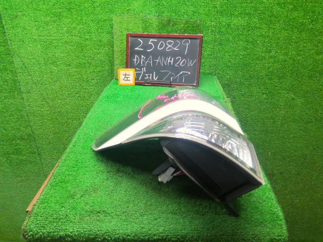 ヴェルファイア 左テールランプ DBA-ANH20W 81560-58091