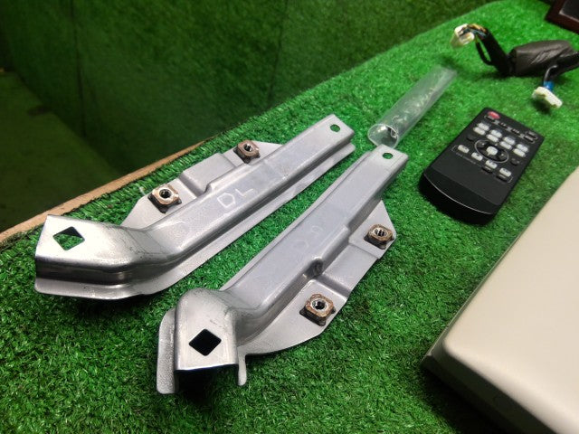 ヴェルファイア フリップダウンモニター DBA-ANH20W 08540-00420-B0
