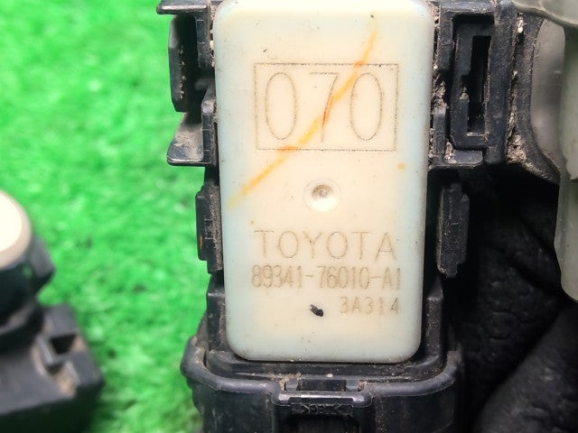 ヴェルファイア ソナー DBA-ANH20W
