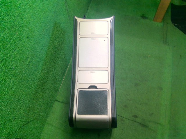 ヴェルファイア コンソールボックス DBA-ANH20W 58810-58190-B0