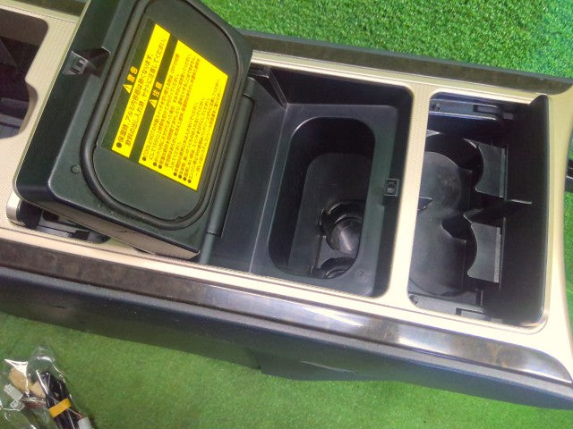 ヴェルファイア コンソールボックス DBA-ANH20W 58810-58190-B0