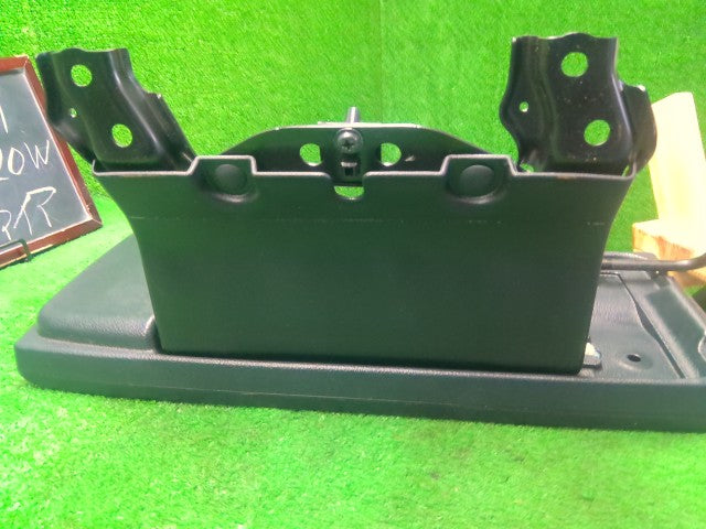 ヴェルファイア 内装部品 DBA-ANH20W 78060-58070-C0