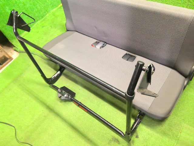 NV350キャラバン Ｒシート CBF-CS4E26 89600-3YC0A