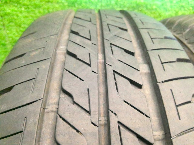 カローラフィールダー タイヤ DBA-NZE164G