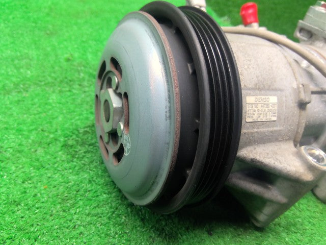 カローラフィールダー Ａ／Ｃコンプレッサー DBA-NZE164G 88310-12A90