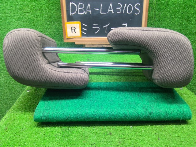 【中古】ミライース DBA-LA310S ヘッドレスト 71940-B2780