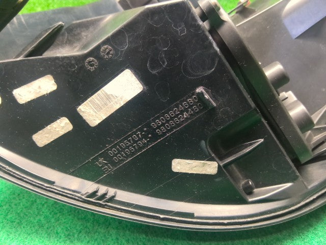 【中古】シトロエン ABA-B7HN02 左テールランプ 98