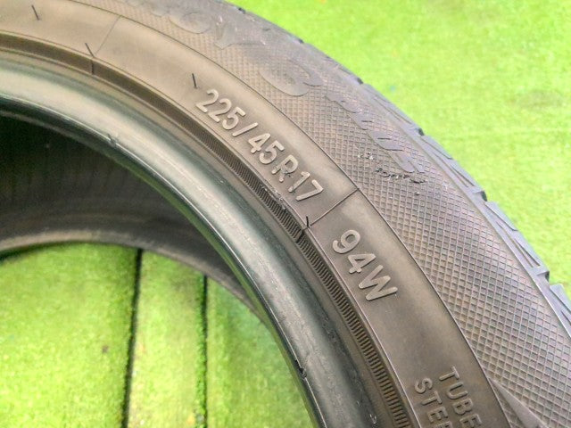 【中古】ノーマルタイヤ 17インチ 20年製 225/45R17