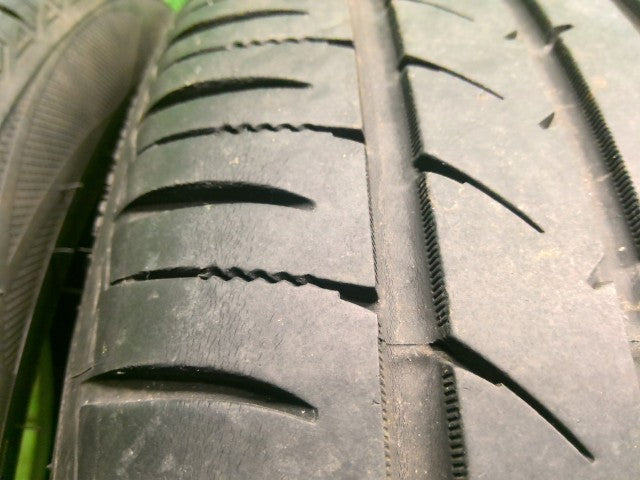 【中古】ノーマルタイヤ 17インチ 20年製 225/45R17