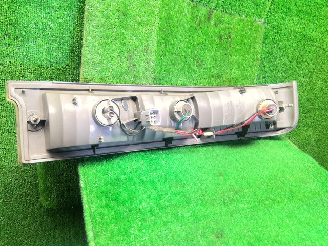 ハイゼットアトレ 左テールランプ ABA-S331G 81560-B5070