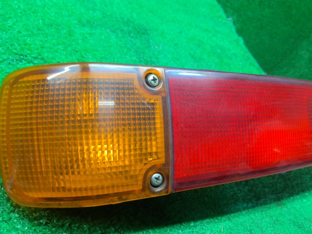 バモスホビオ 左テールランプ ABA-HM4 33506-SHR003