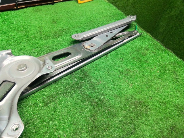 プロボックス 右Ｆドアレギュレータ・モーター DBE-NCP160V 69801-52080