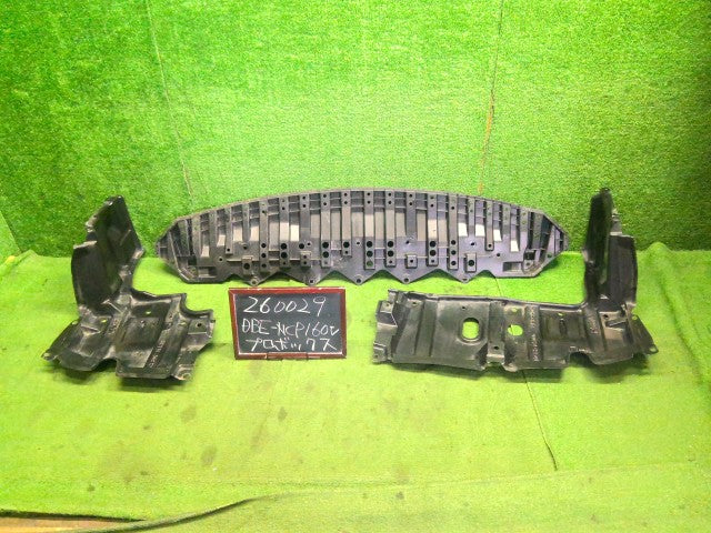 プロボックス エンジンアンダーカバー DBE-NCP160V 51442-52160