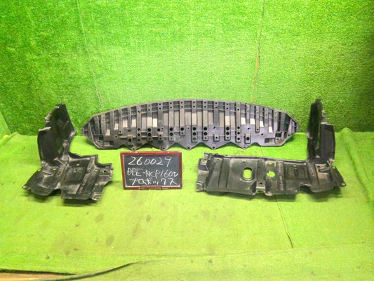 プロボックス エンジンアンダーカバー DBE-NCP160V 51442-52160