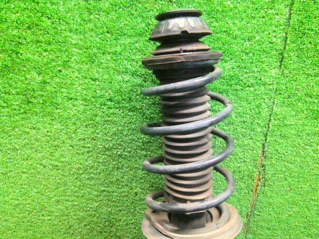 プロボックス 左ＦストラットＡＳＳＹ DBE-NCP160V 48131-52M70