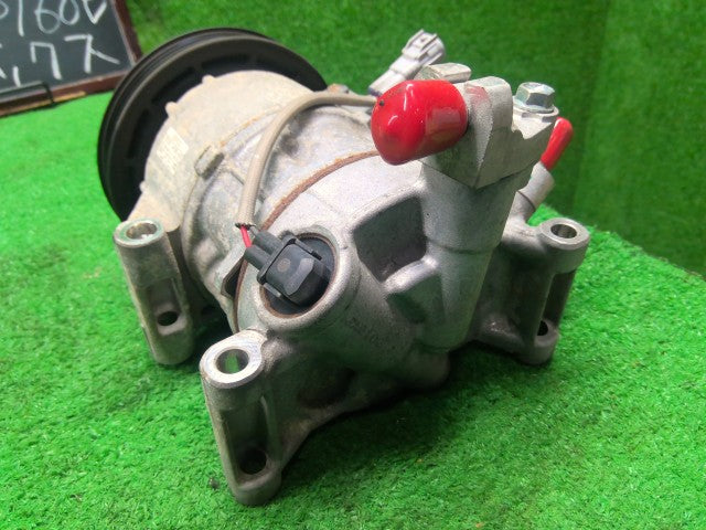 プロボックス Ａ／Ｃコンプレッサー DBE-NCP160V 88310-52750