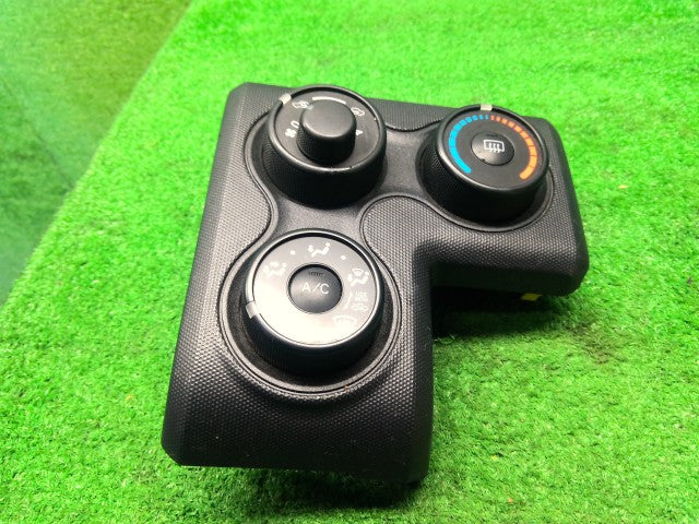 プロボックス Ａ／Ｃスイッチパネル DBE-NCP160V 55901-52450