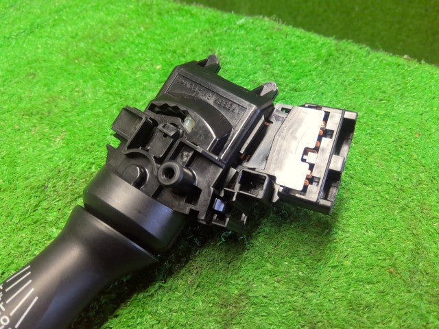 プロボックス ワイパースイッチ DBE-NCP160V 84652-48101