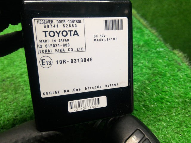 プロボックス キーレスリモコン DBE-NCP160V 89070-68180