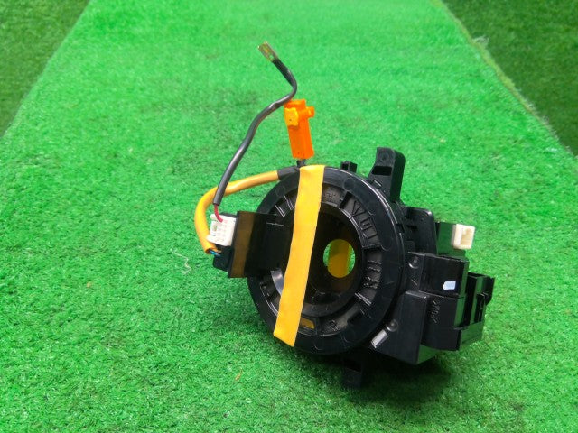 プロボックス 電装部品 DBE-NCP160V 84307-12130