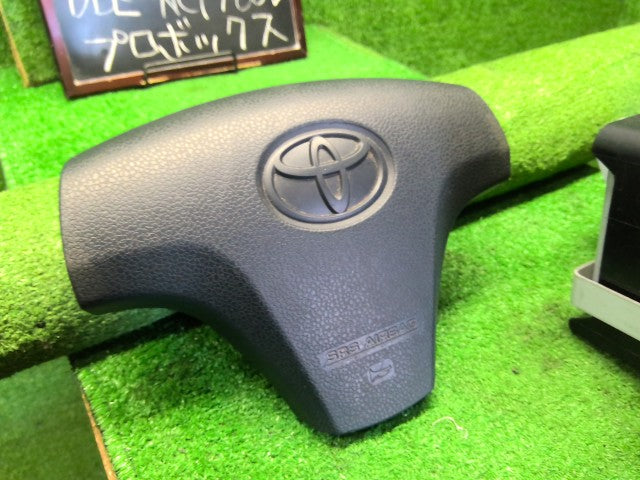 プロボックス 内装部品 DBE-NCP160V 45130-52790-C0