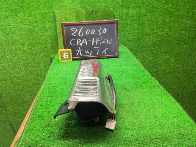 オッティ 右テールランプ CBA-H92W