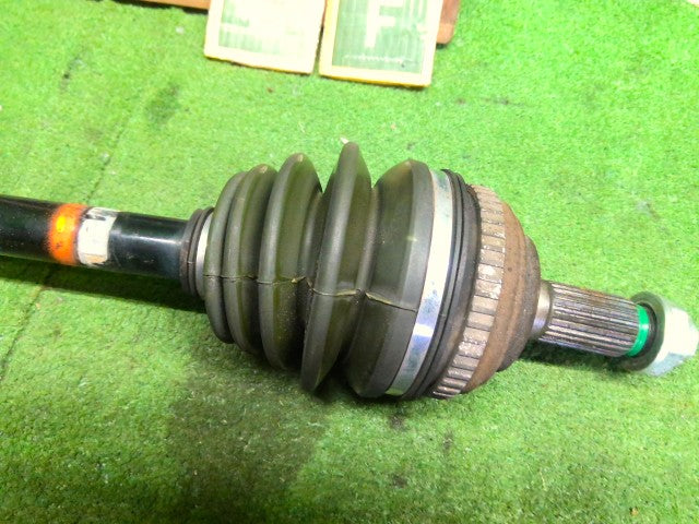 インテグラ 右Ｆドライブシャフト E-DC2 44010-ST7-J10