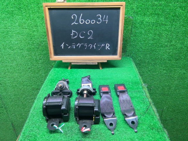 インテグラ Ｒシートベルト E-DC2 82450-ST7-J02ZA