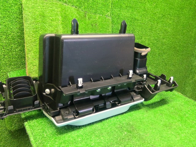 ハスラー グローブＢＯＸ 5AA-MR92S 73410-59S00-5PK