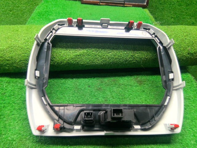 ハスラー オーディオパネル 5AA-MR92S 73840-59S11-D21
