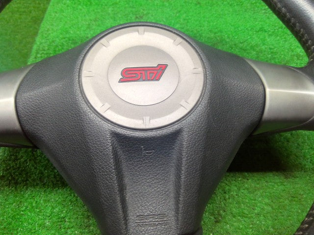 インプレッサ ステアリングホイール CBA-GRB 34311AG240JC