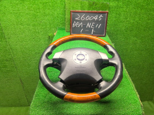 ノート ステアリングホイール DBA-NE11 D8400-79922