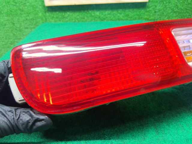 【中古】ハイゼット EBD-S331V 左テールランプ 81560-B5020-