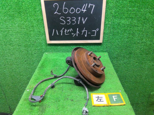 【中古】ハイゼット EBD-S331V 左フロントナックルハブＡＳＳＹ 43212-B5041-
