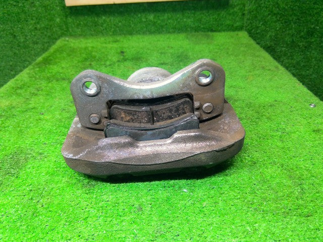 【中古】ハイゼット EBD-S331V 左フロントキャリパー 47750-B5011-