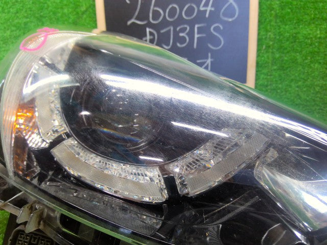 【中古】デミオ DBA-DJ3FS 右ヘッドランプＡＳＳＹ D23N-51-031B