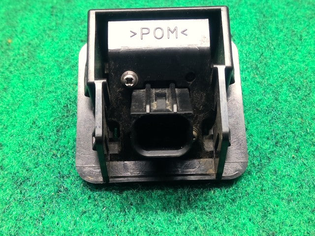 【中古】デミオ DBA-DJ3FS バック カメラ