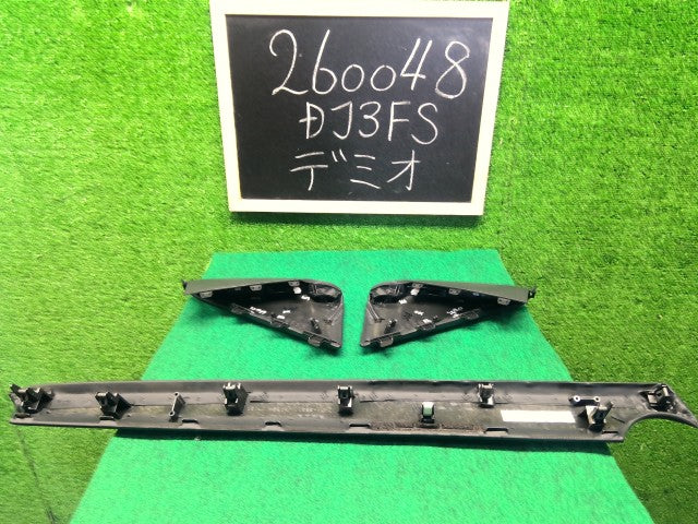 【中古】デミオ DBA-DJ3FS ダッシュパネル DA7A-55-210B